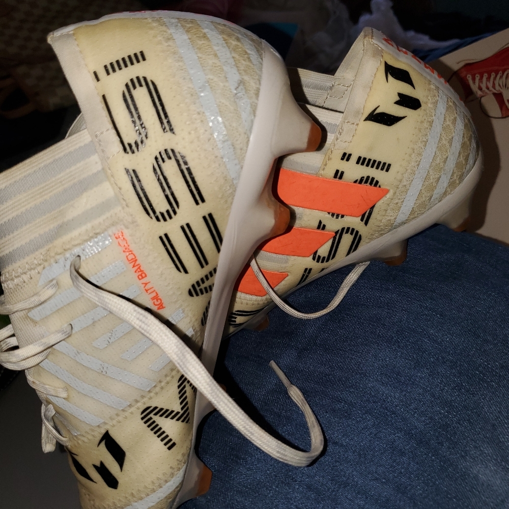 Messi soccer cleats